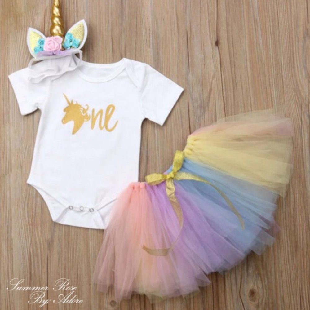 Babies 1st birthday 3 piece Unicorn Set